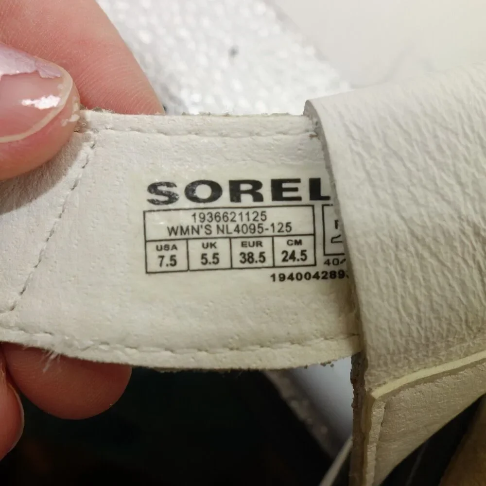 NEW Sorel Roaming Decon Strappy Slip On Sandals Women's 7.5 White